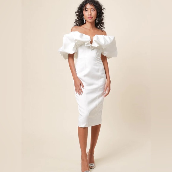 Line and Dot Samara Dress - Picture 2 of 16